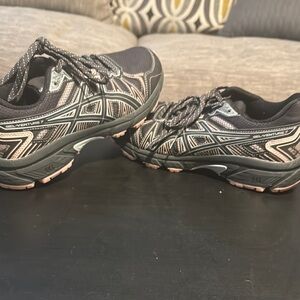 ASICS Gel-Venture 7 Black Sneakers